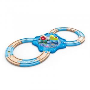 HAPE Under Sea Figure 8 Train Set